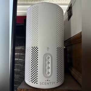 Scentsy Air Purifier, Filter & Pods